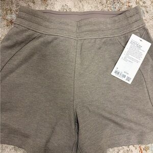 Lululemon Scuba High-Rise Waffle Shorts